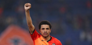 Racismo no futebol brasileiro cresceu enquanto penalidade abaixou